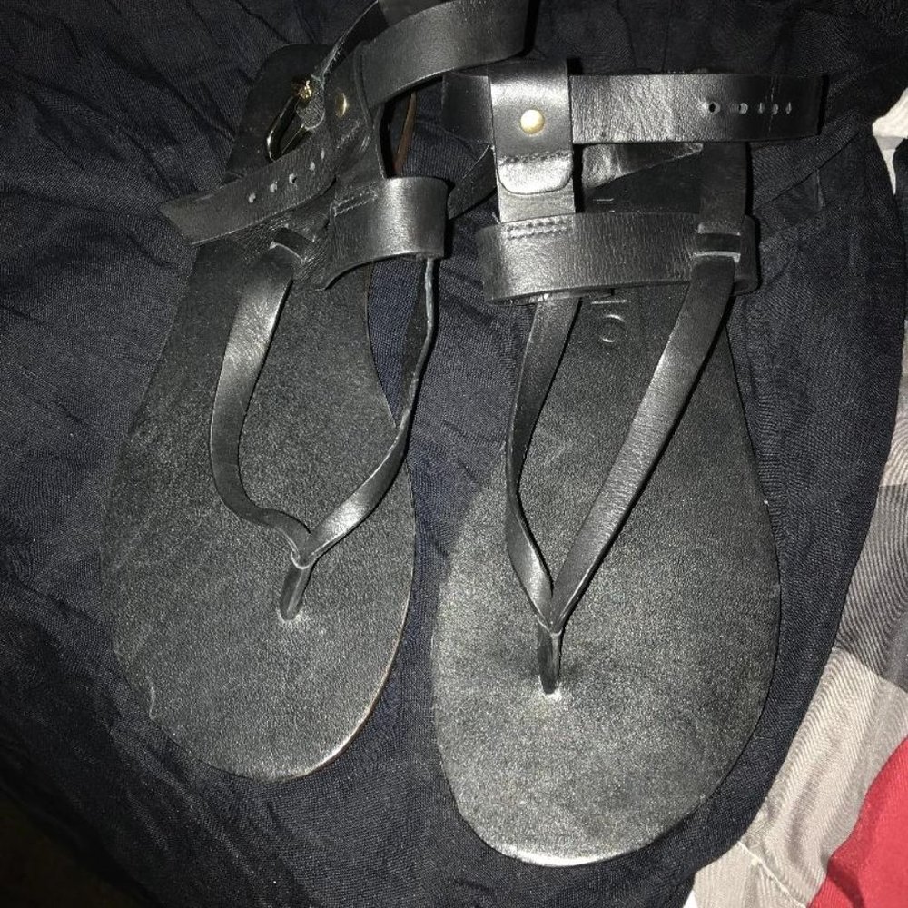 antonio melani sandals